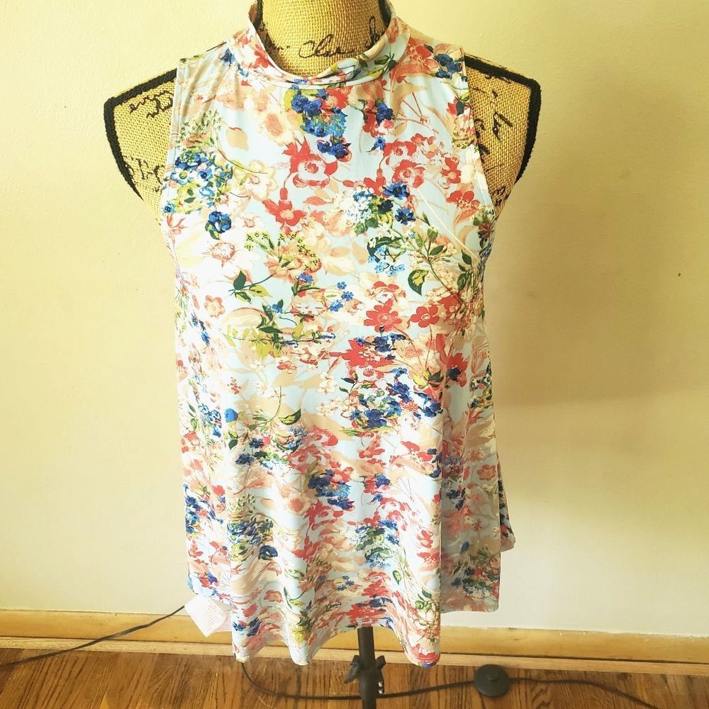 Peach Love California Floral Mock Neck Blouse Sleeveless Back Keyhole Top Size M
